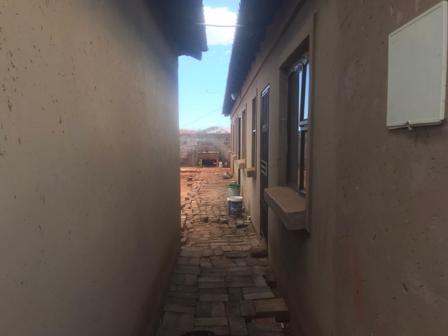 4 Bedroom House for Sale - Gauteng