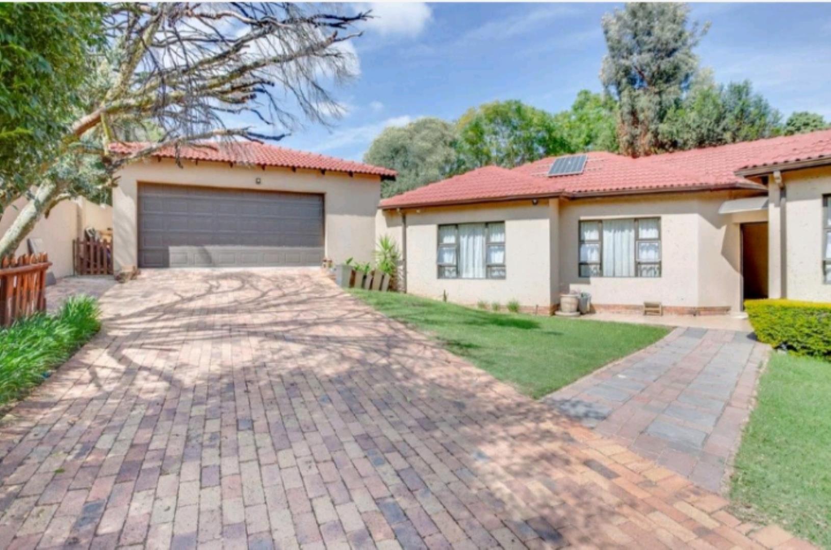 4 Bedroom House for Sale - Gauteng