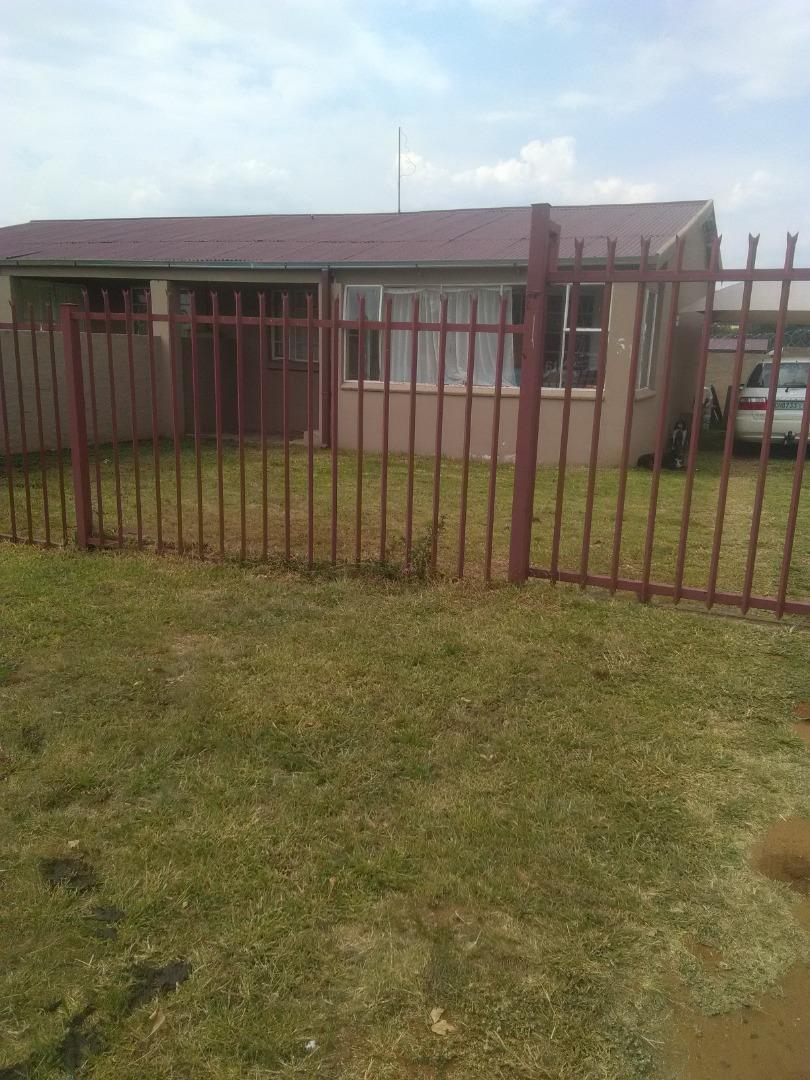 2 Bedroom Duet for Sale - Free State