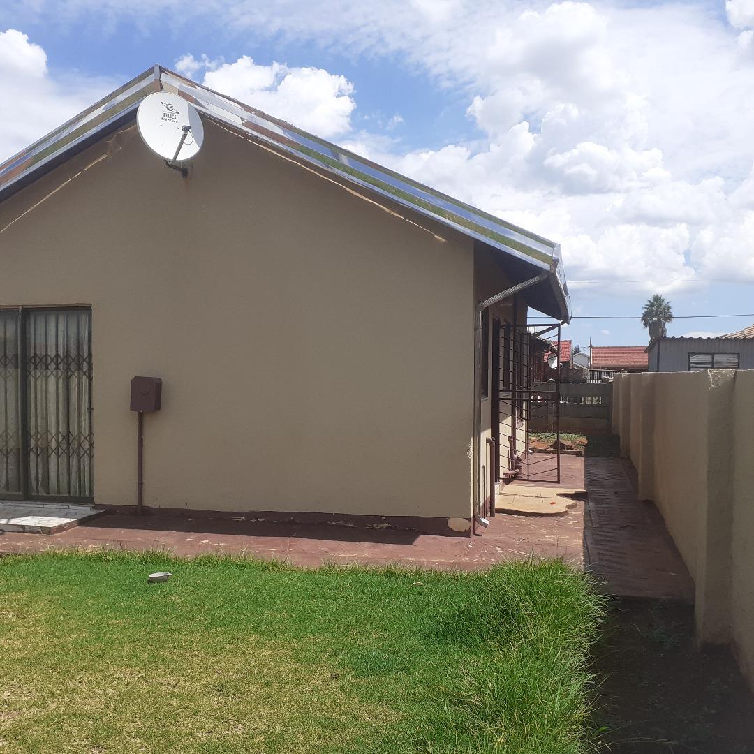 2 Bedroom House for Sale - Gauteng