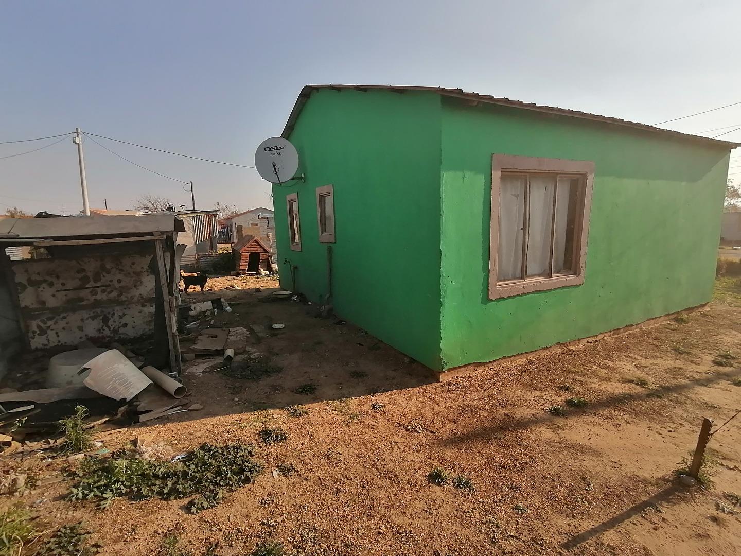 2 Bedroom House for Sale - Gauteng