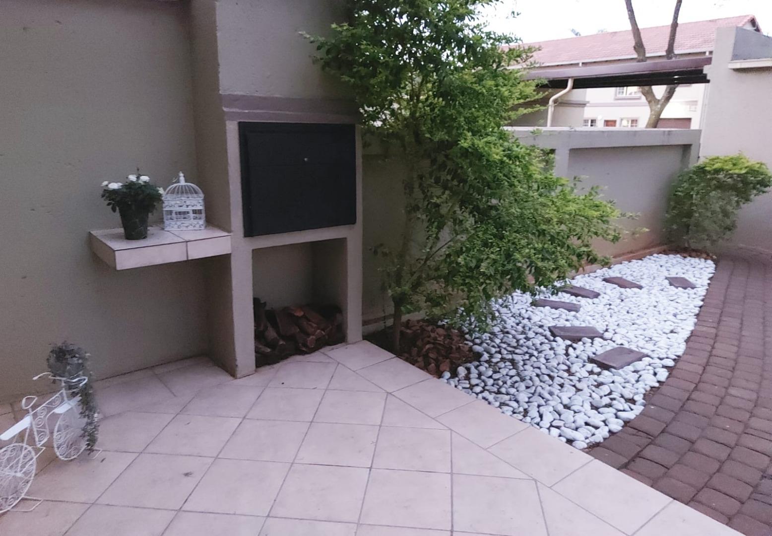 2 Bedroom Townhouse for Sale - Gauteng