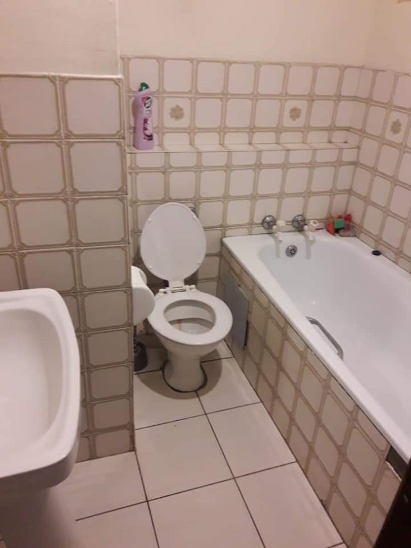 3 Bedroom Flat for Sale - Gauteng