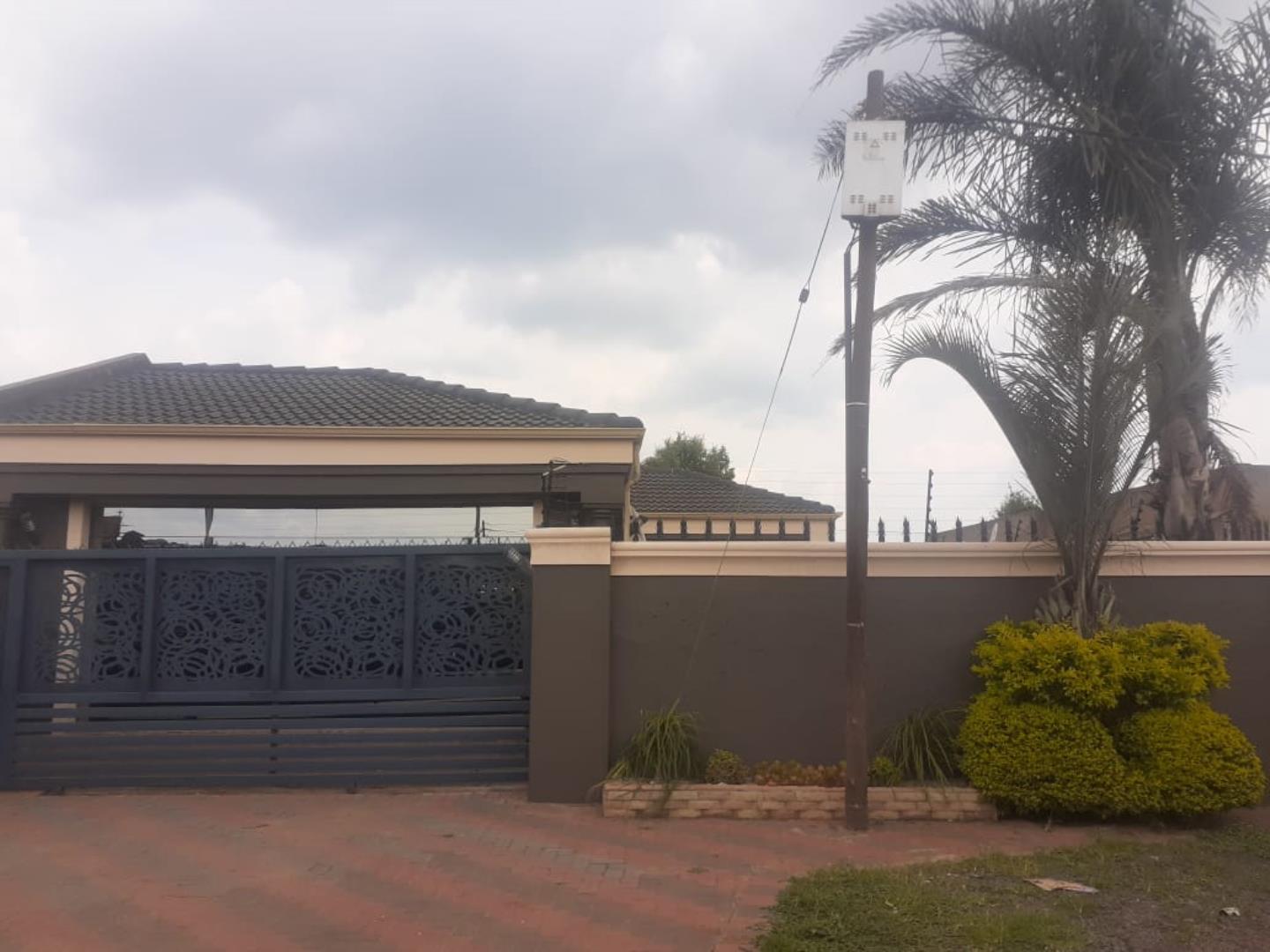 2 Bedroom House for Sale - Gauteng