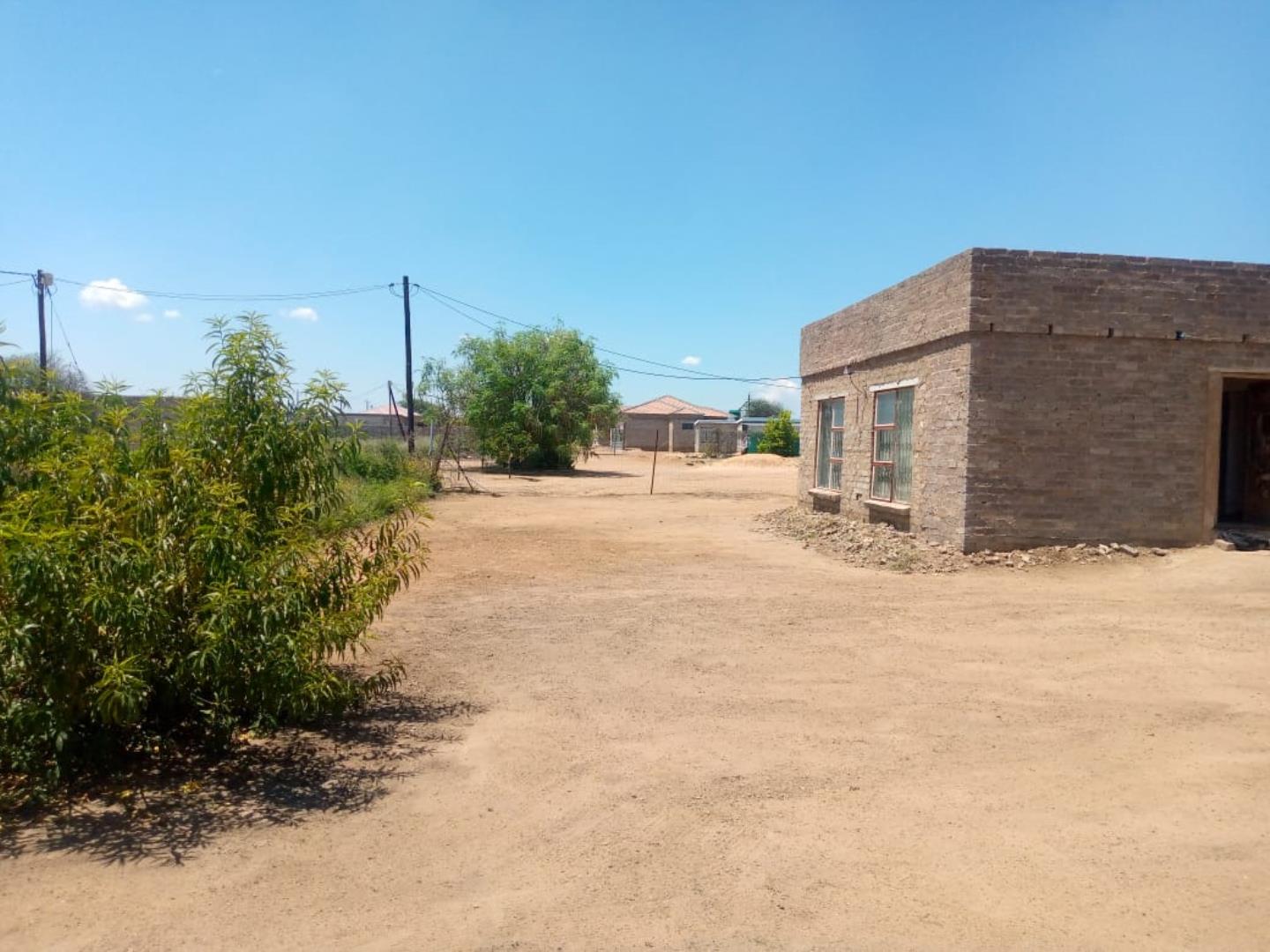 3 Bedroom House for Sale - North West