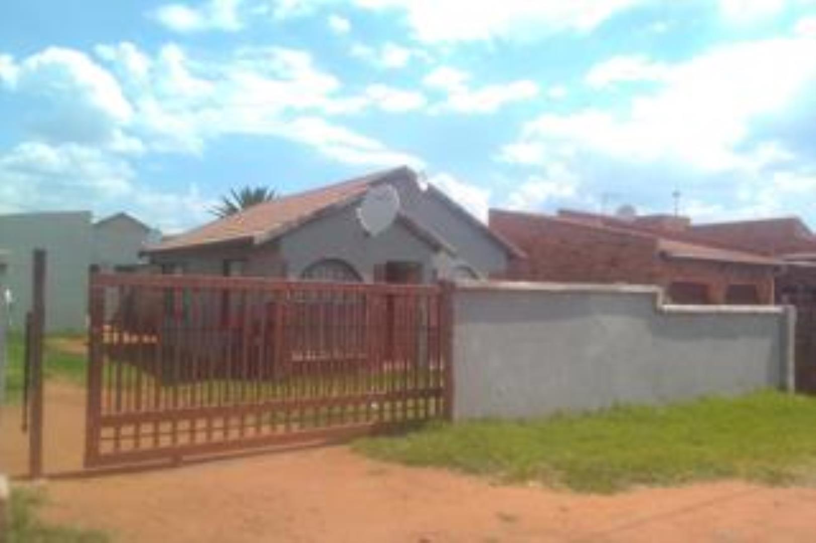5 Bedroom House for Sale - Gauteng