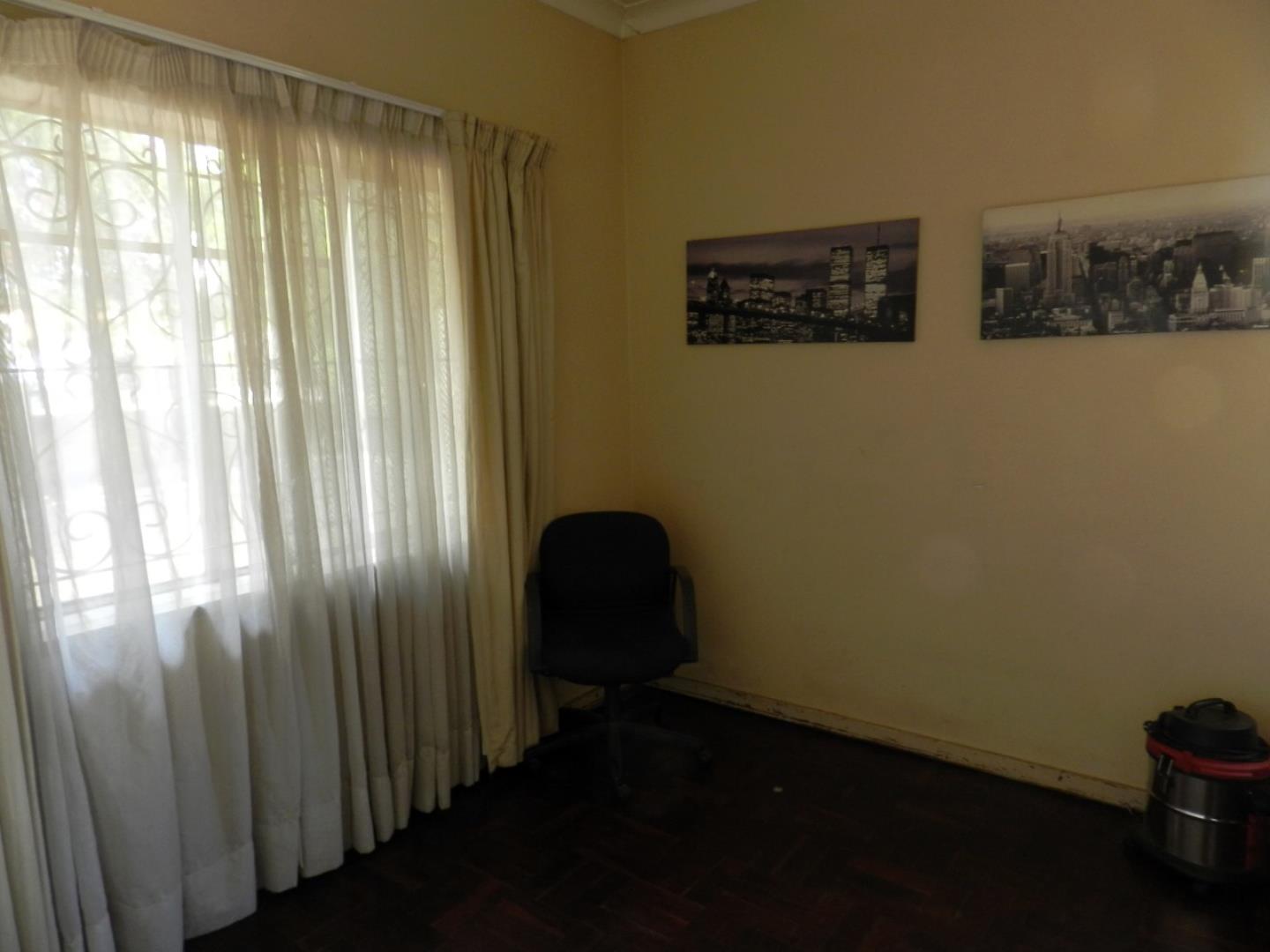 704908_3rd_Bedroom_1.jpg