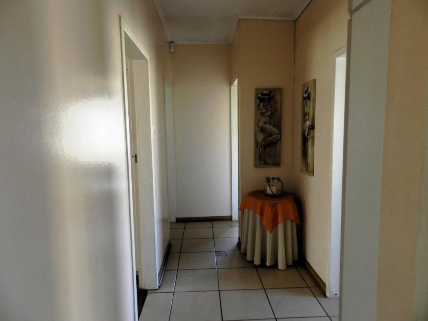 704908_Passage.jpg