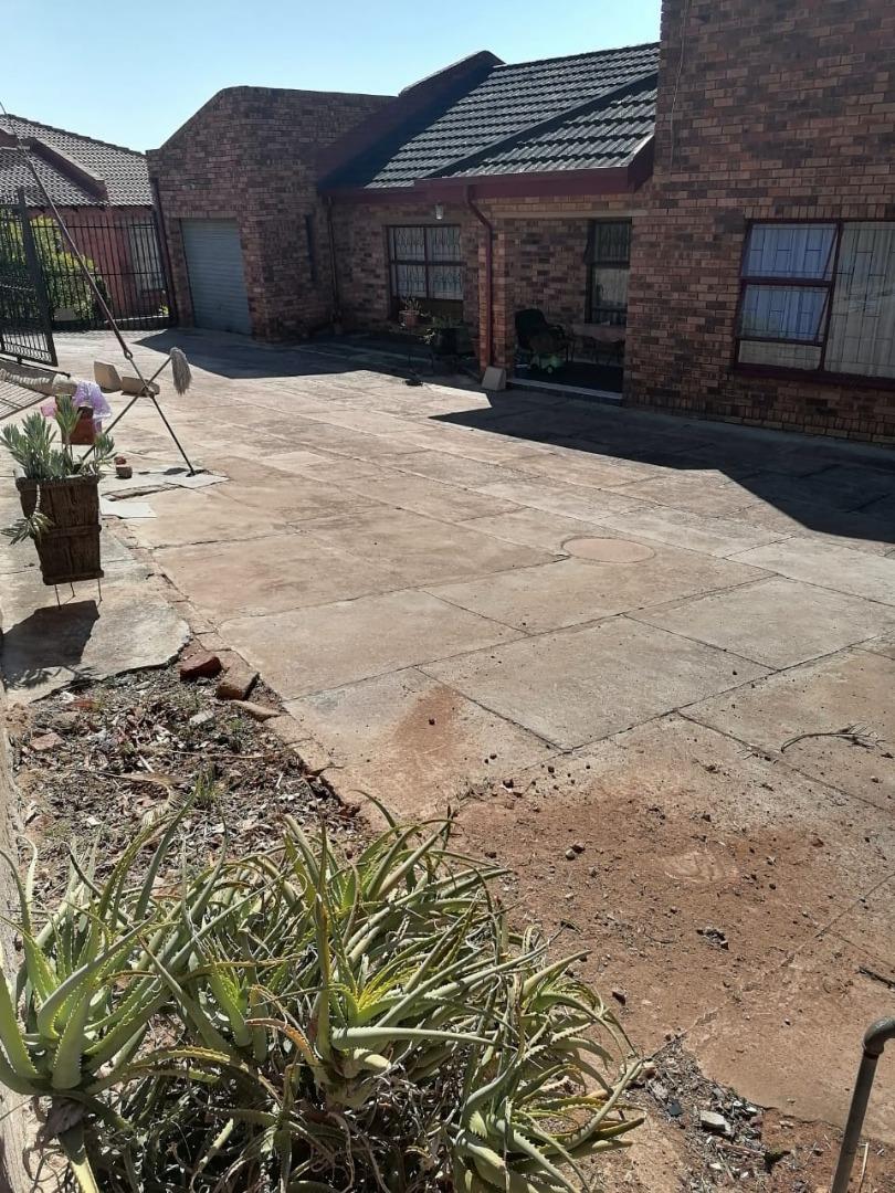 3 Bedroom House for Sale - Gauteng