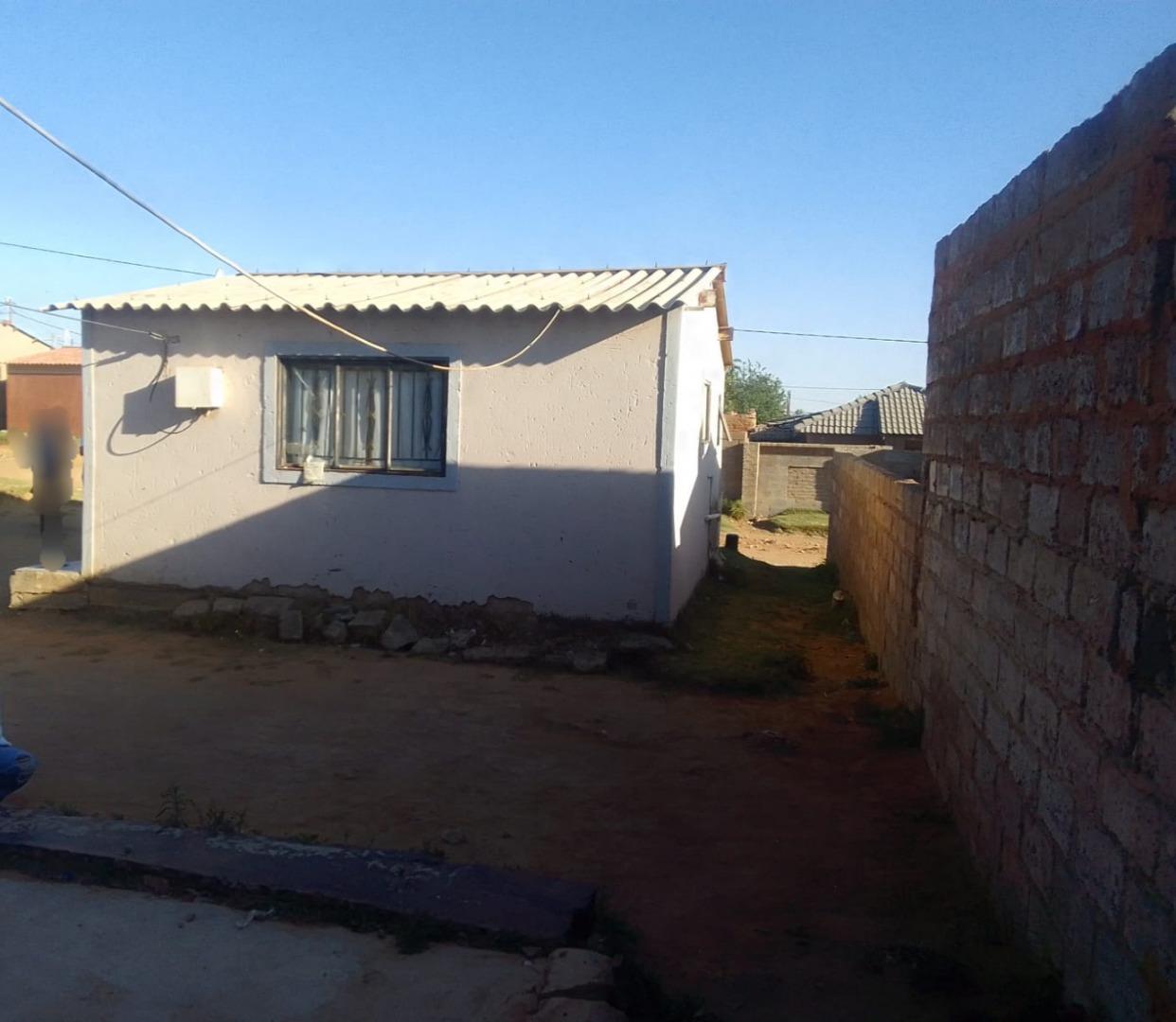 1 Bedroom House for Sale - Gauteng