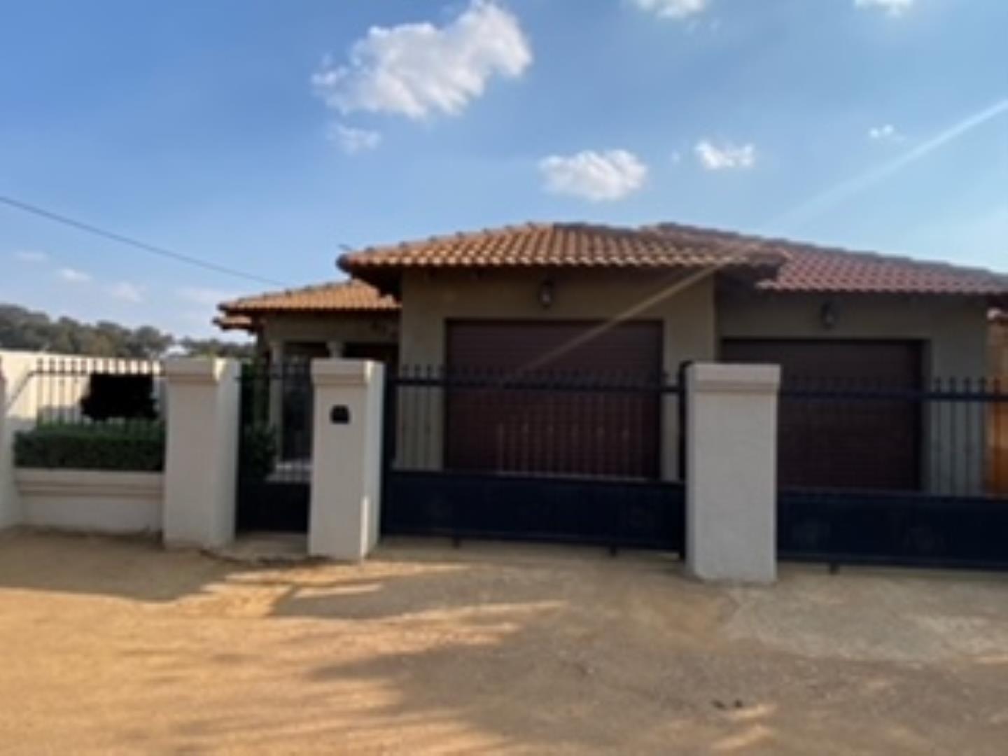 4 Bedroom House for Sale - Gauteng