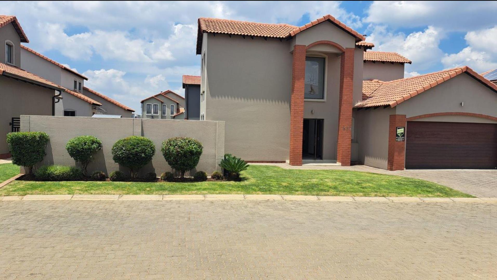 4 Bedroom House for Sale - Gauteng