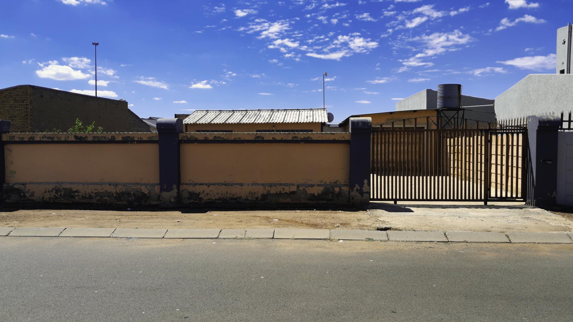 2 Bedroom House for Sale - Gauteng