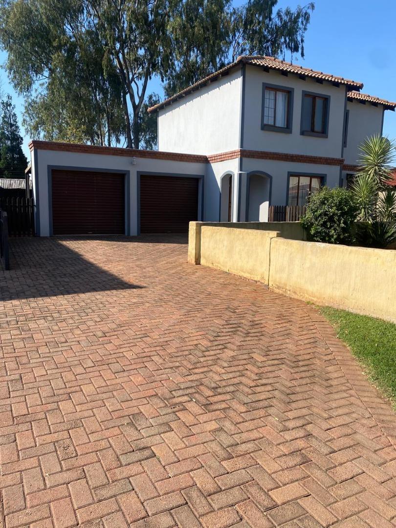 3 Bedroom House for Sale - Gauteng
