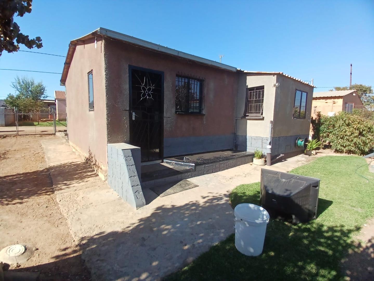 2 Bedroom House for Sale - Gauteng