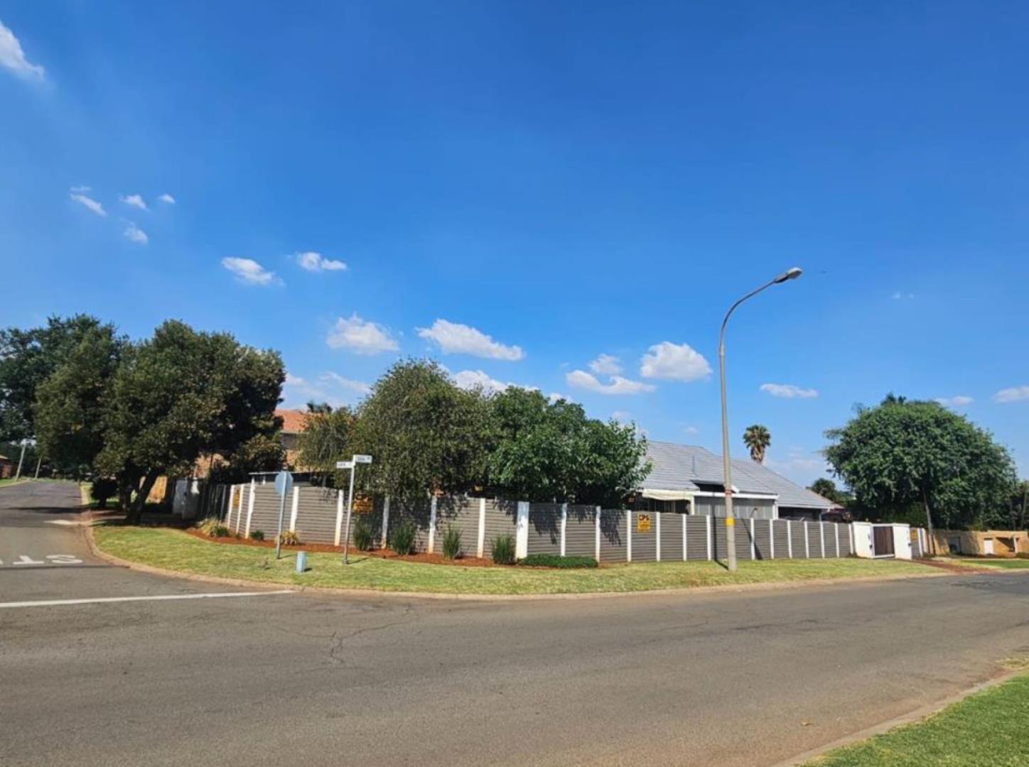5 Bedroom House for Sale - Gauteng