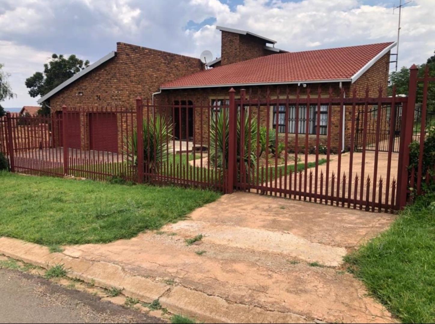 5 Bedroom House for Sale - Gauteng