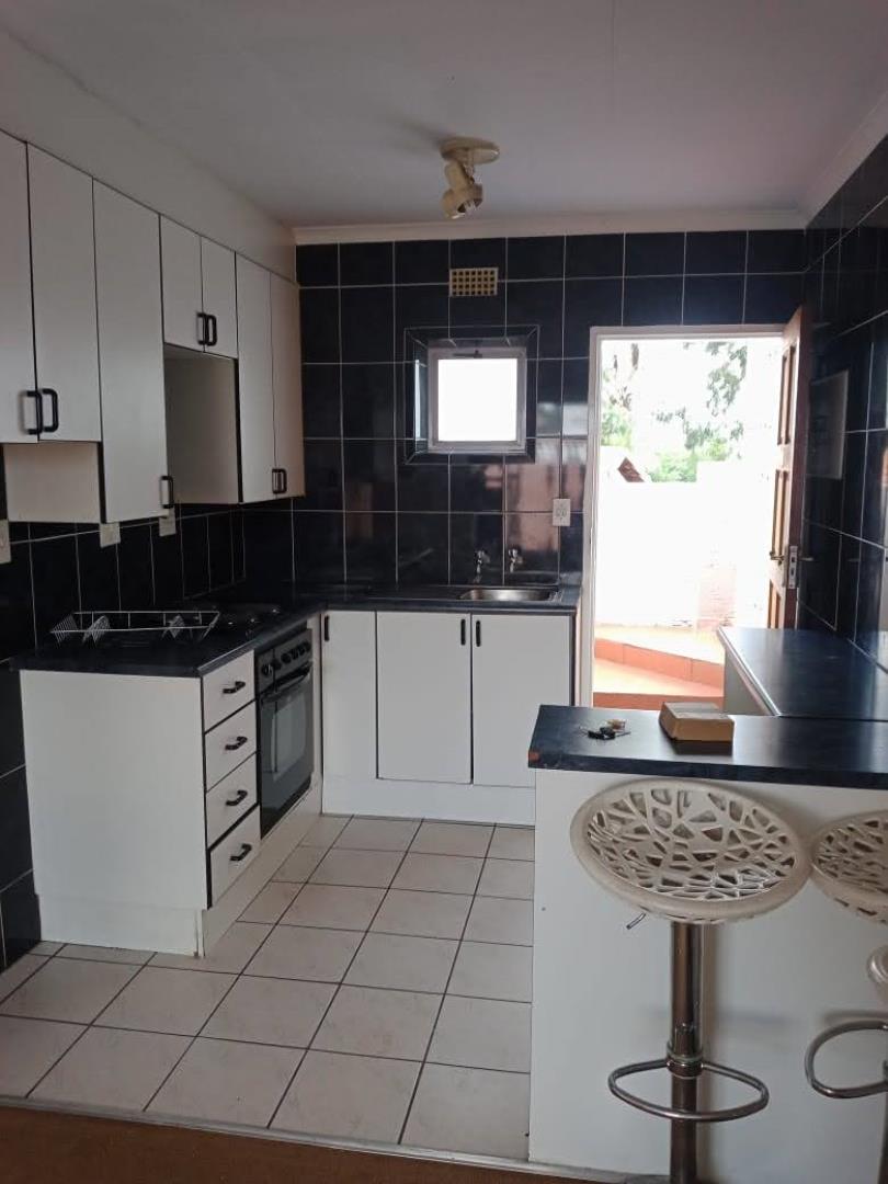 2 Bedroom Townhouse for Sale - Gauteng