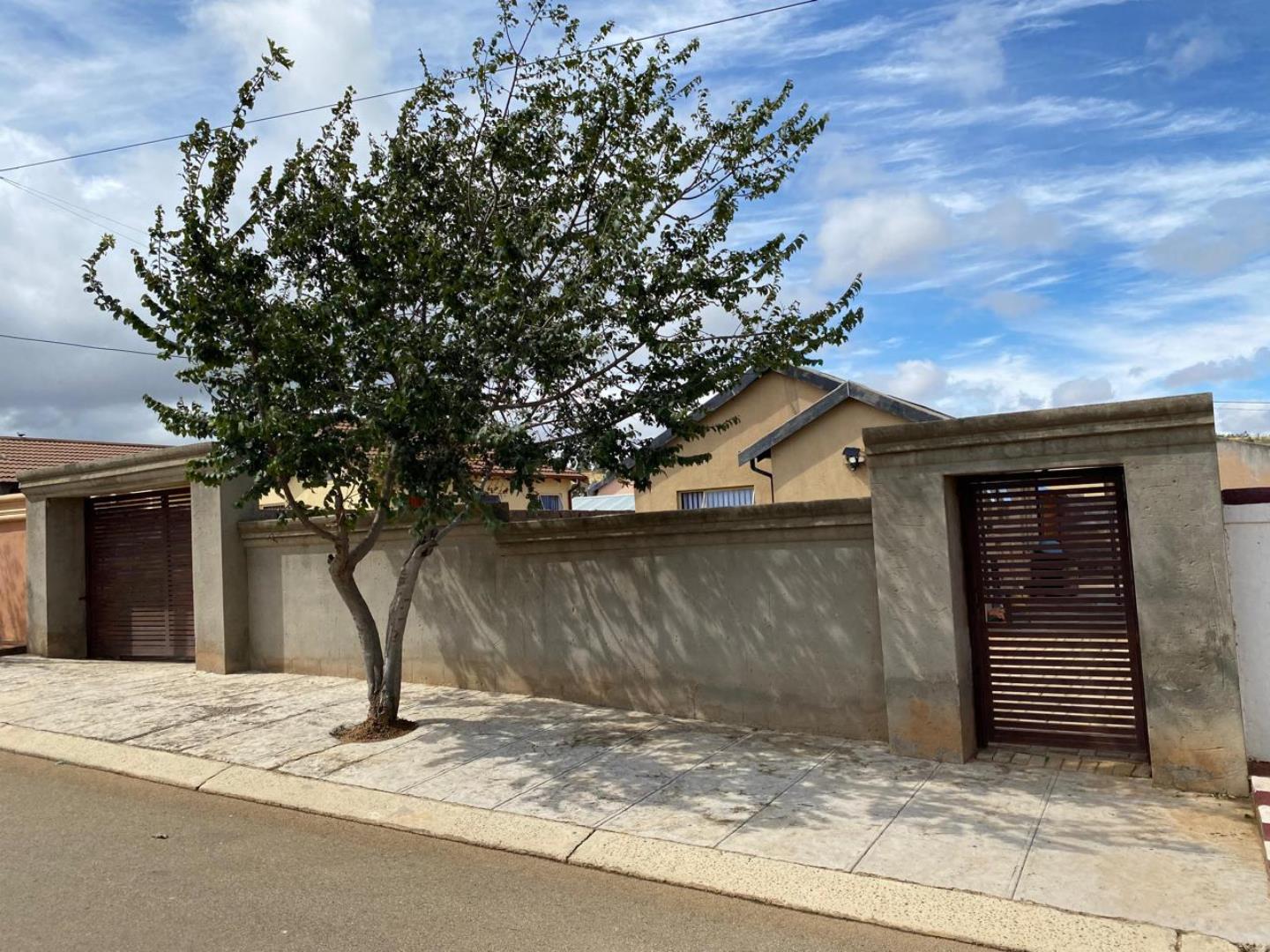 2 Bedroom House for Sale - Gauteng