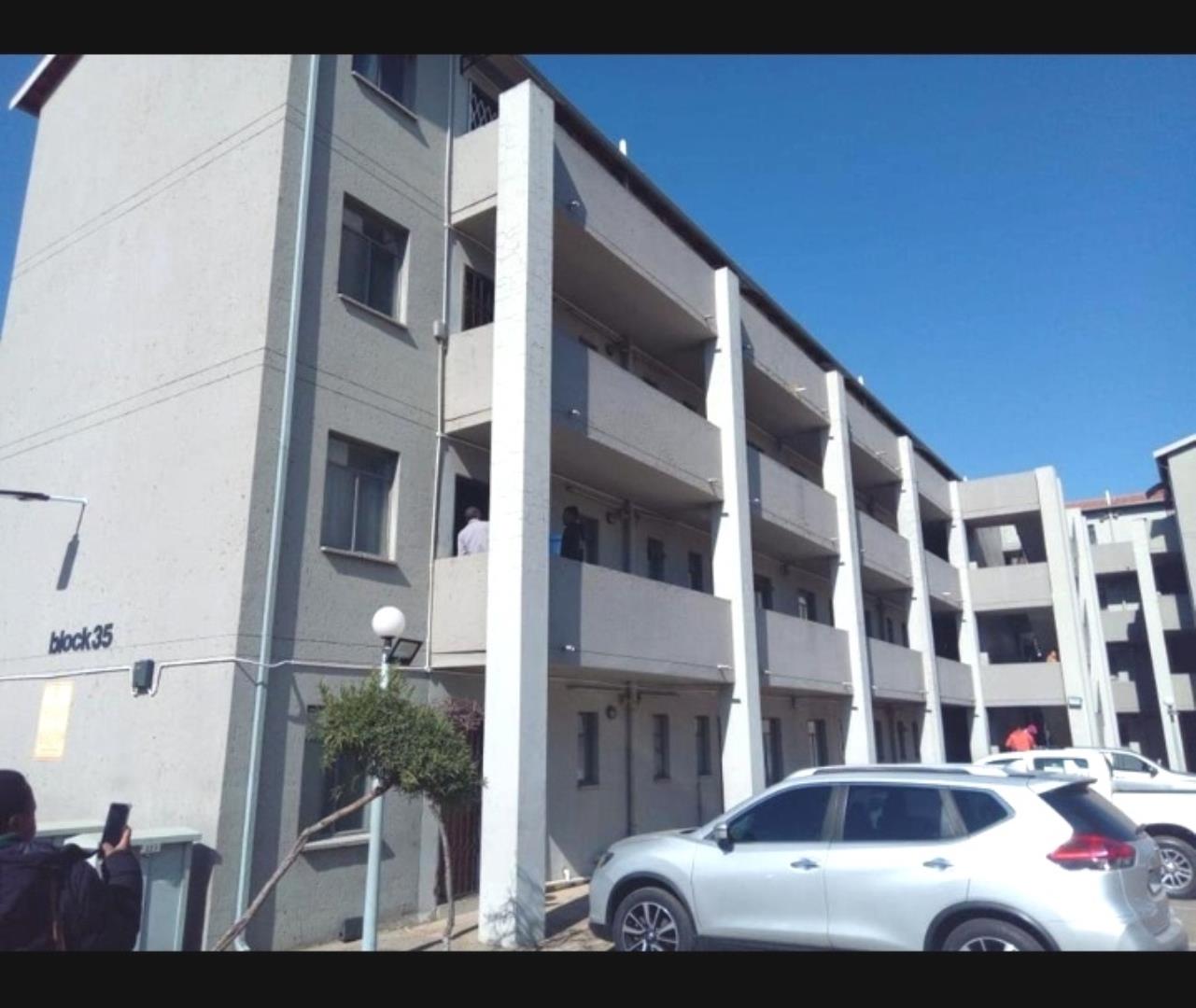 2 Bedroom Flat for Sale - Gauteng