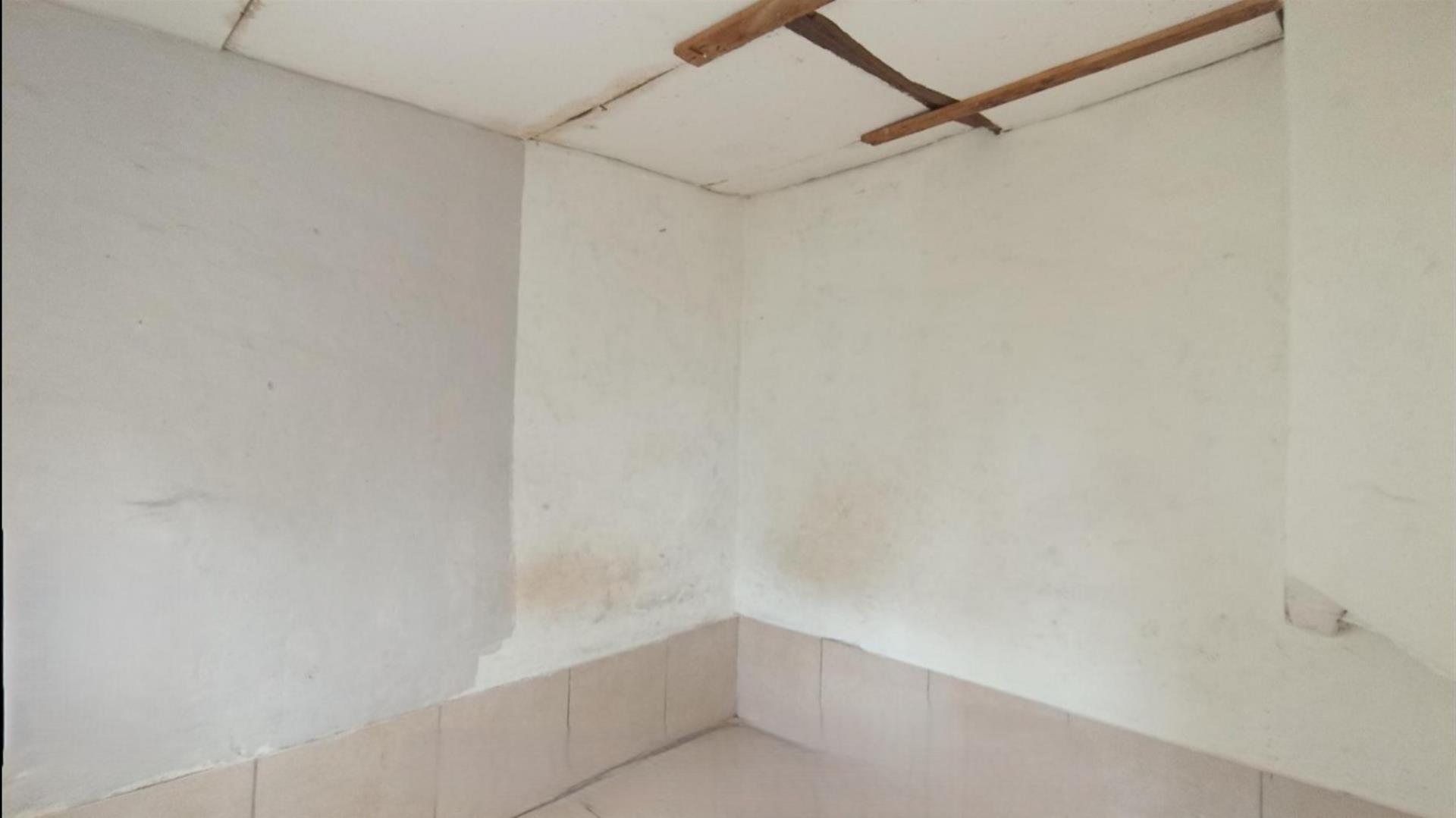 716883_Staff_Room_Cottage_Garage.jpg