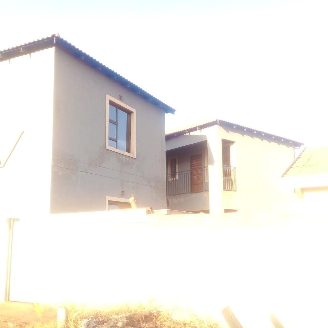 18 Bedroom House for Sale - Gauteng
