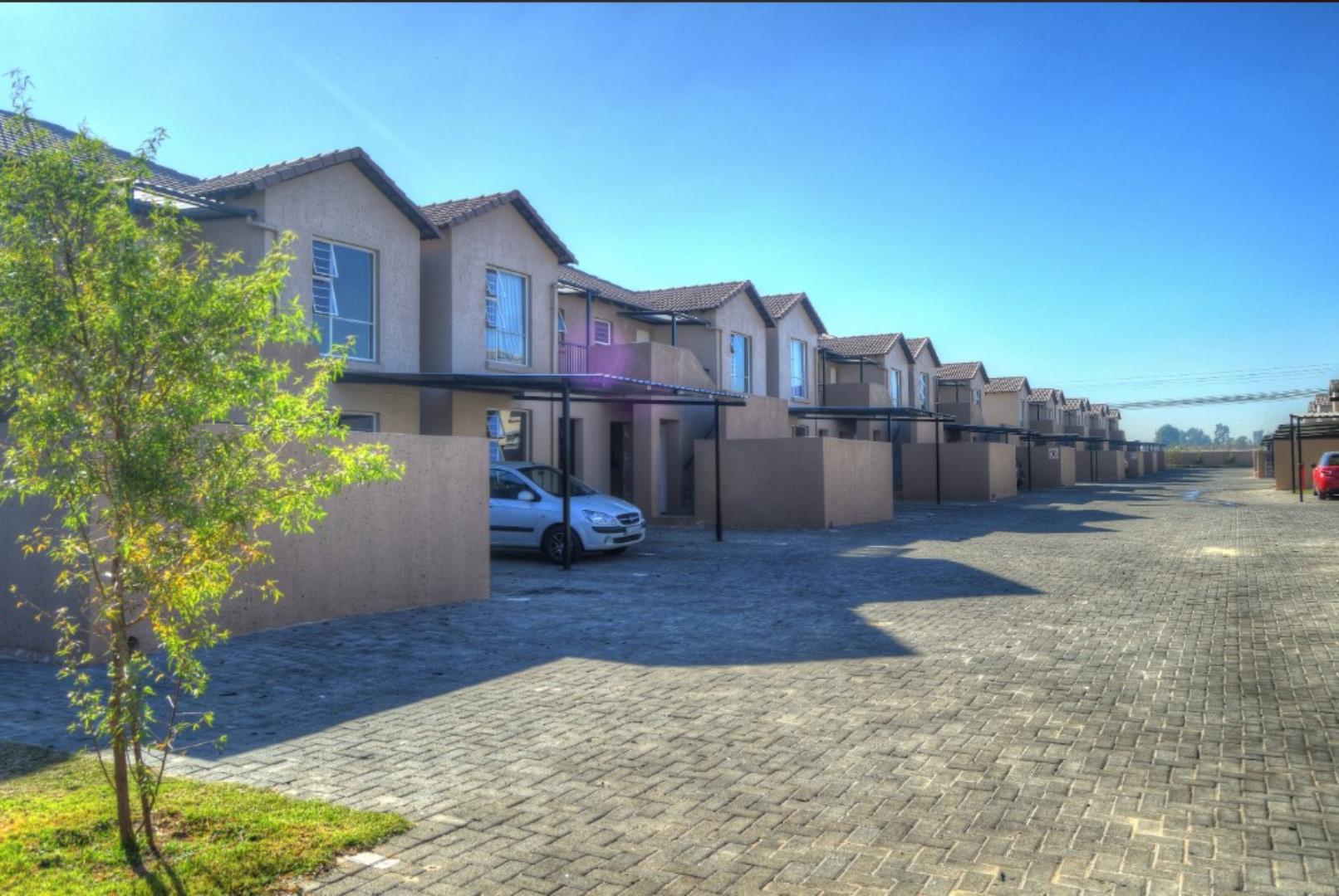 727453_Exterior1.jpg