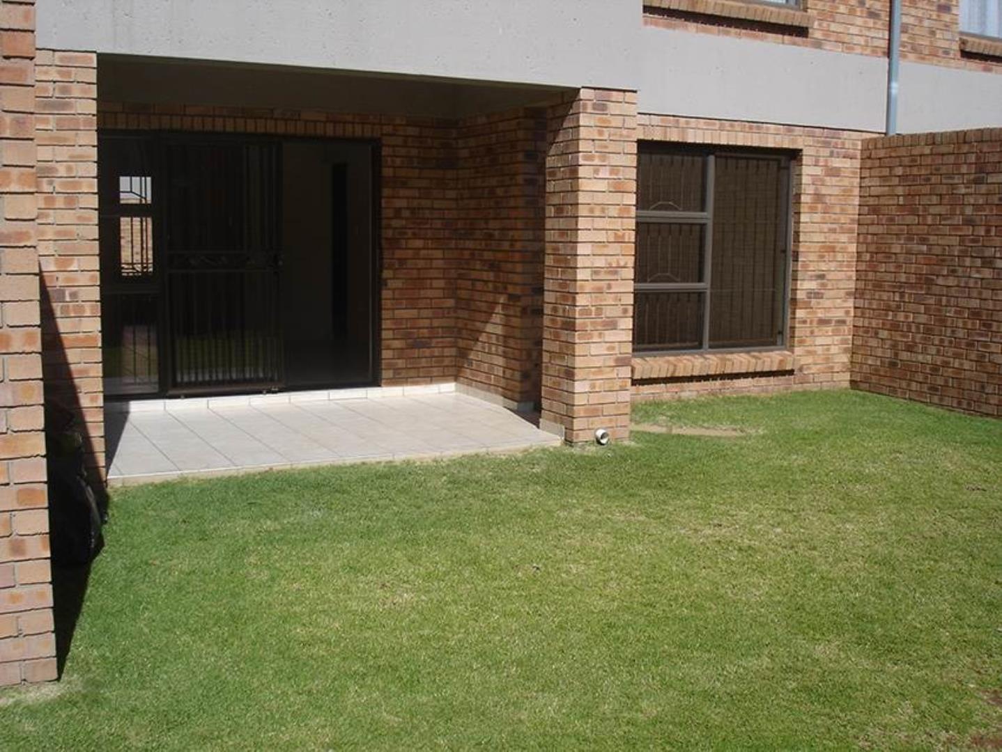 2 Bedroom Apartment for Sale - Gauteng