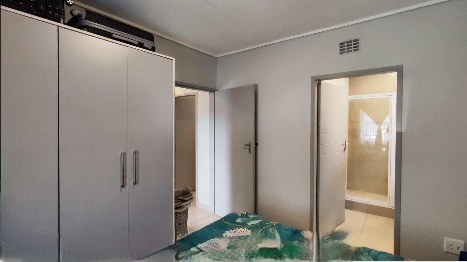 730741_Main_Bedroom_Full_View.jpg