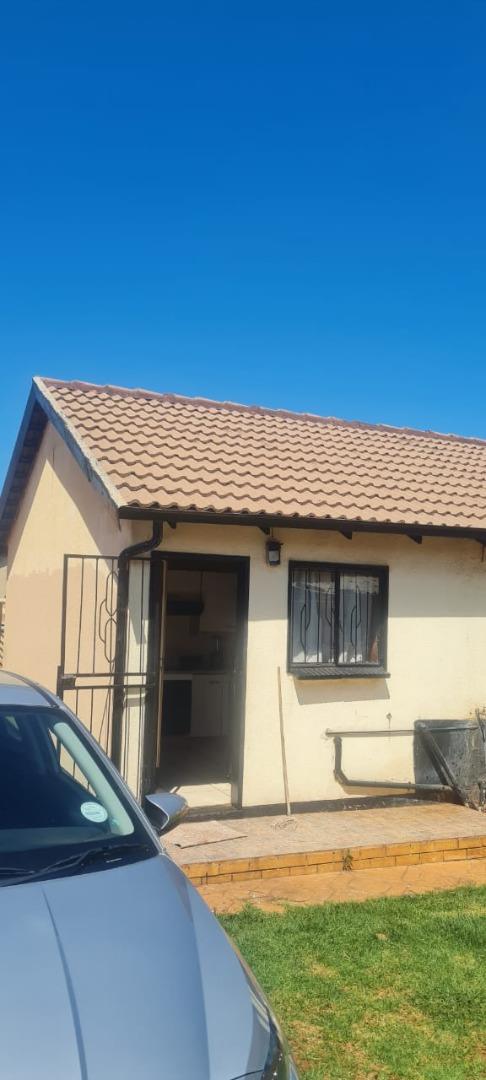 2 Bedroom House for Sale - Gauteng