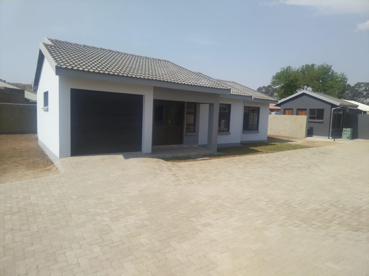 3 Bedroom Townhouse for Sale - Gauteng