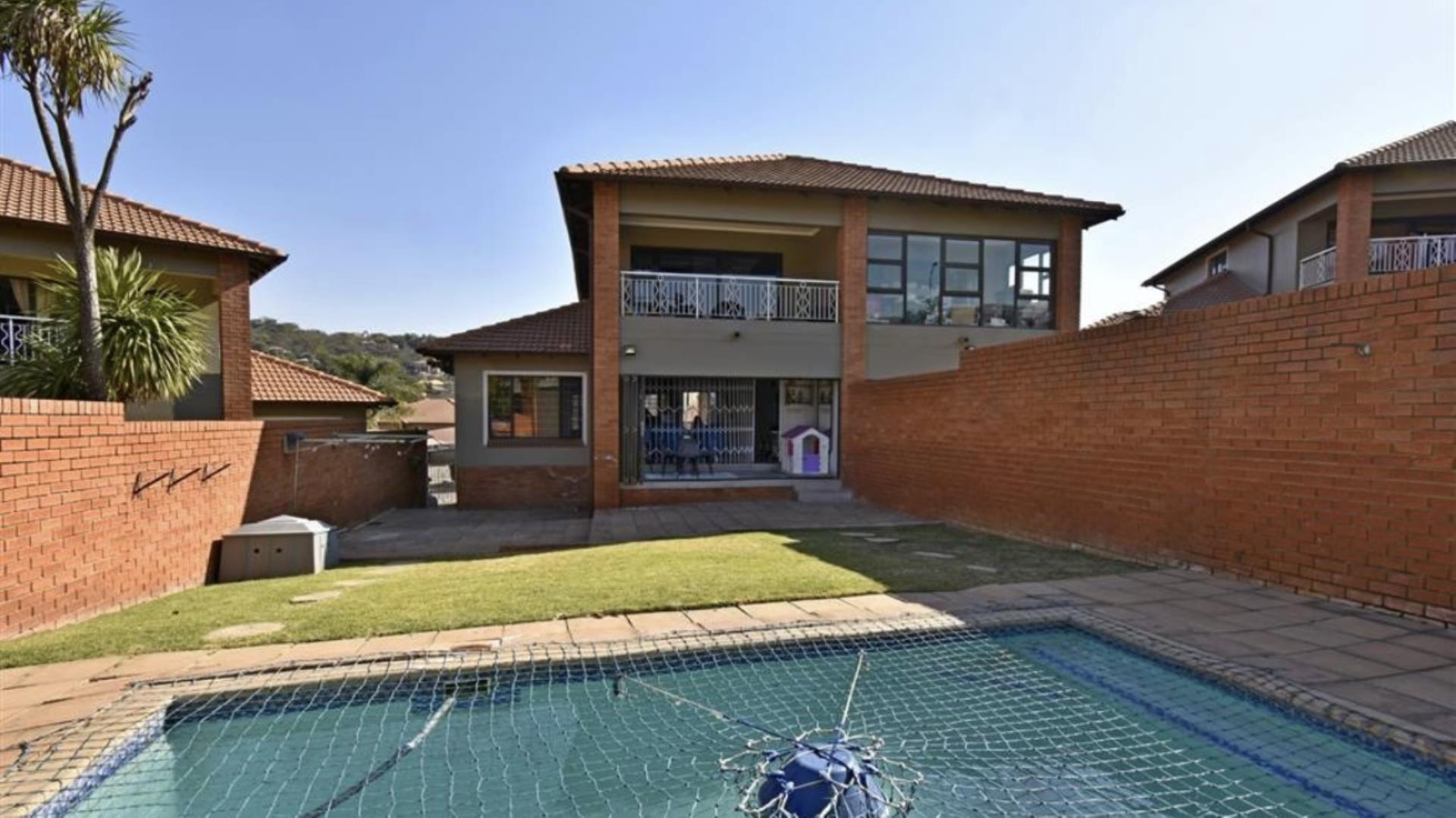 3 Bedroom Duplex for Sale - Gauteng