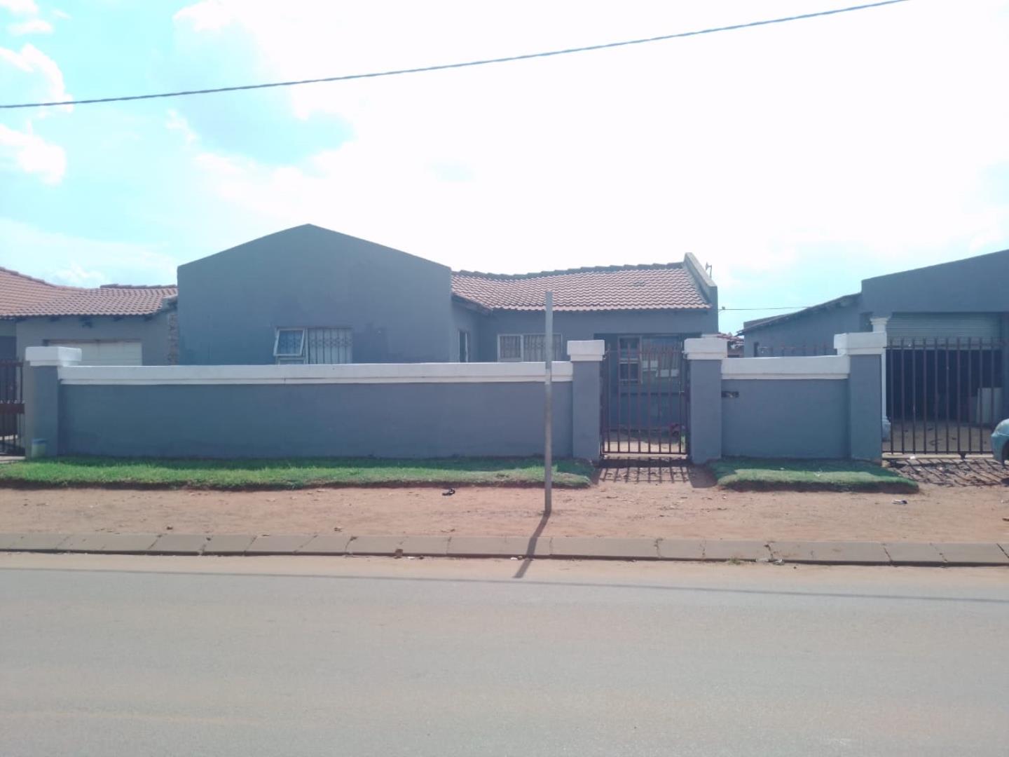 31 Bedroom House for Sale - Gauteng