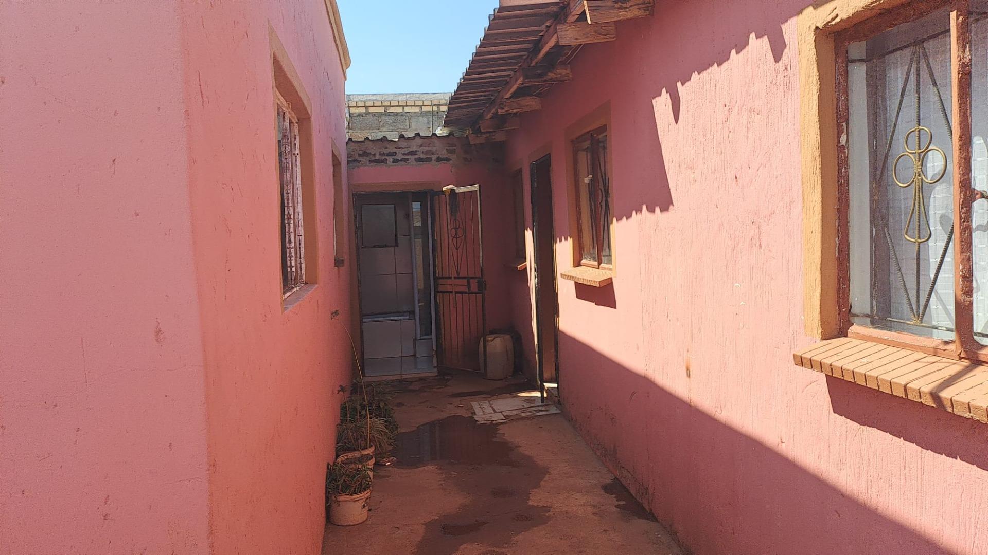 4 Bedroom House for Sale - Gauteng