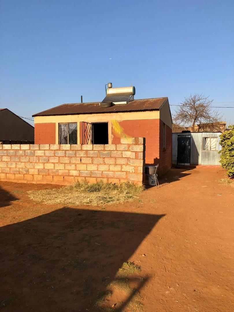 1 Bedroom House for Sale - Gauteng