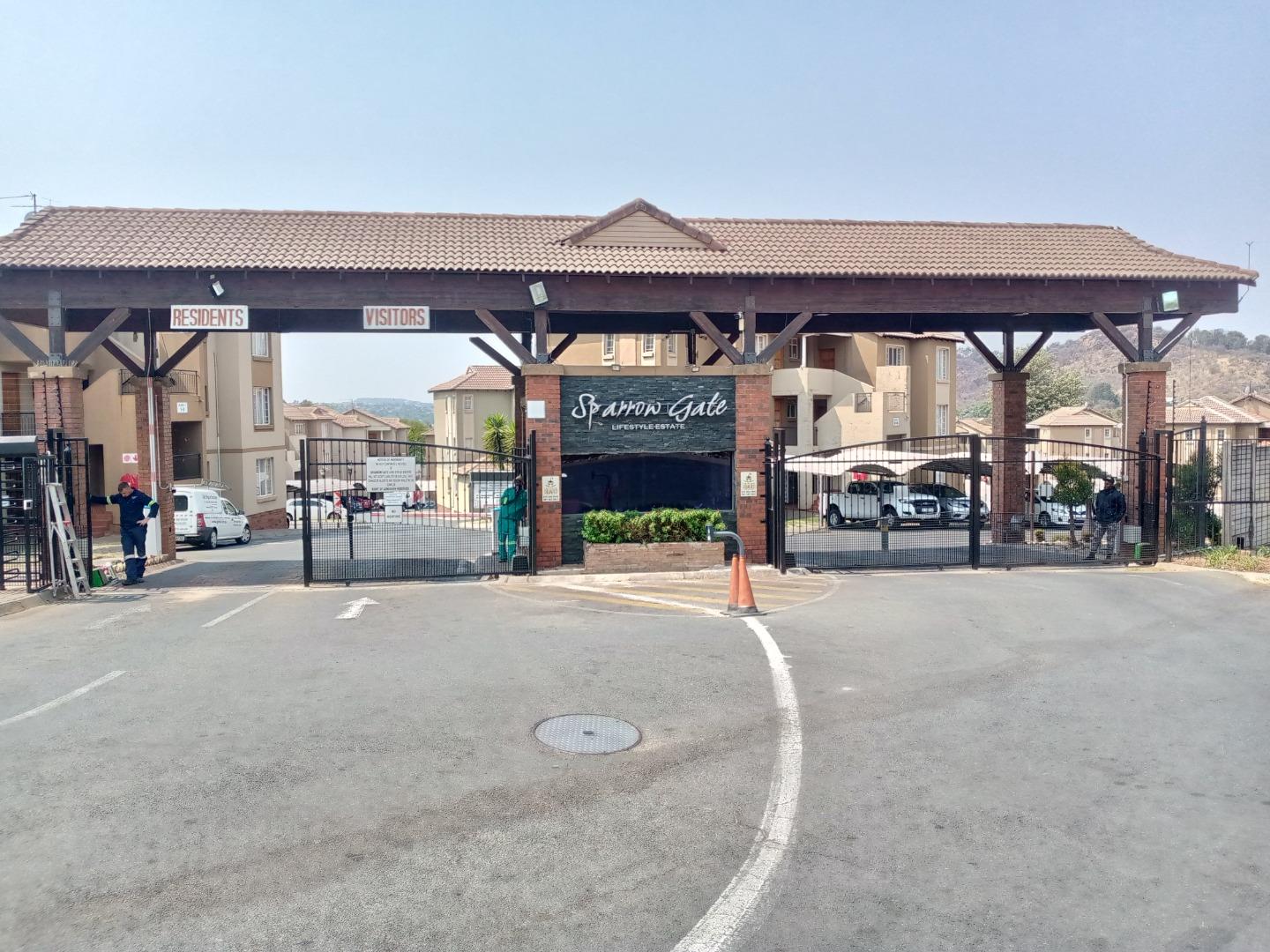 2 Bedroom Townhouse for Sale - Gauteng