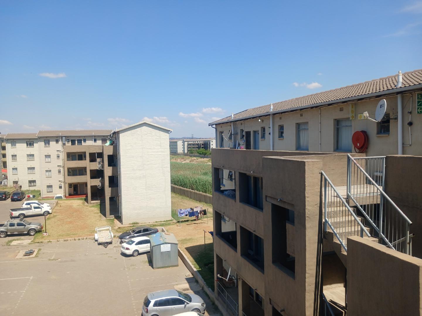 2 Bedroom Townhouse for Sale - Gauteng