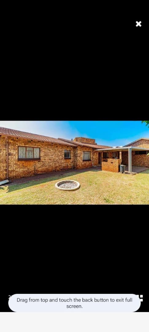 757444_Nomcebo_House_4_Sale_Spruitview_-7.jpg